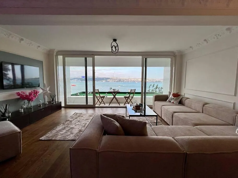 Comelivego Bosphorus Istanbul Apartment